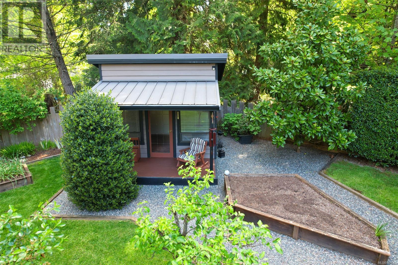 1126 North Rd, Gabriola Island, British Columbia  V0R 1X3 - Photo 66 - 999682