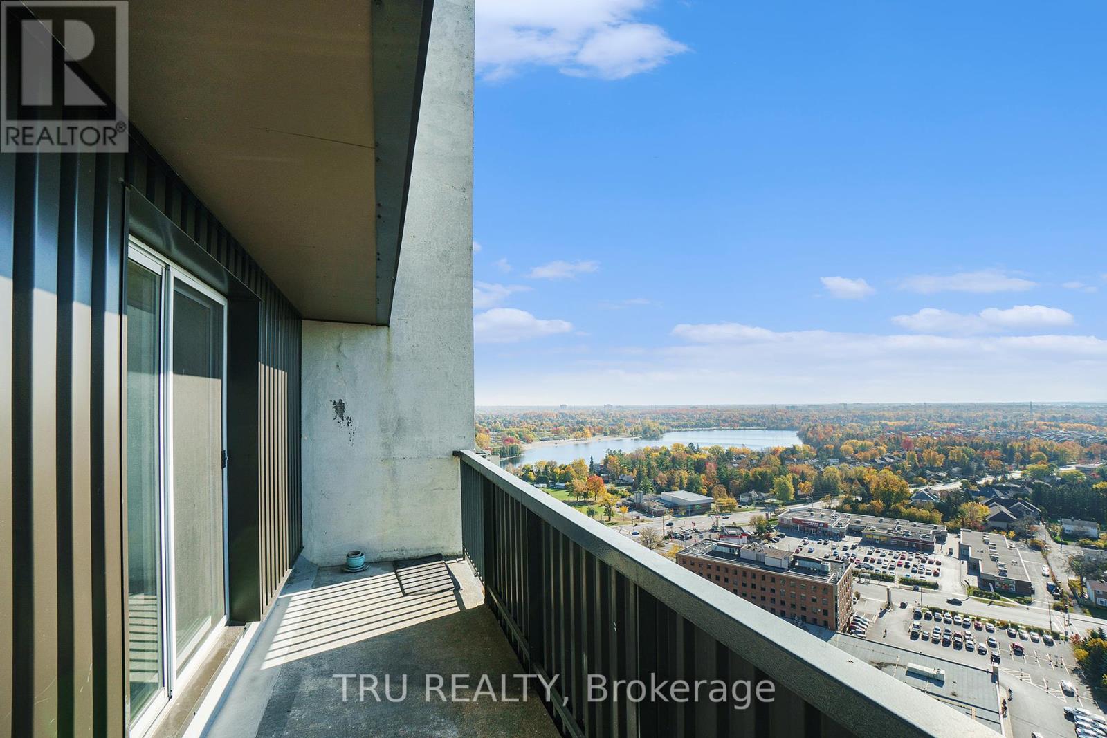 Ph8 - 900 Dynes Road, Ottawa, Ontario  K2C 3L6 - Photo 14 - X12144446
