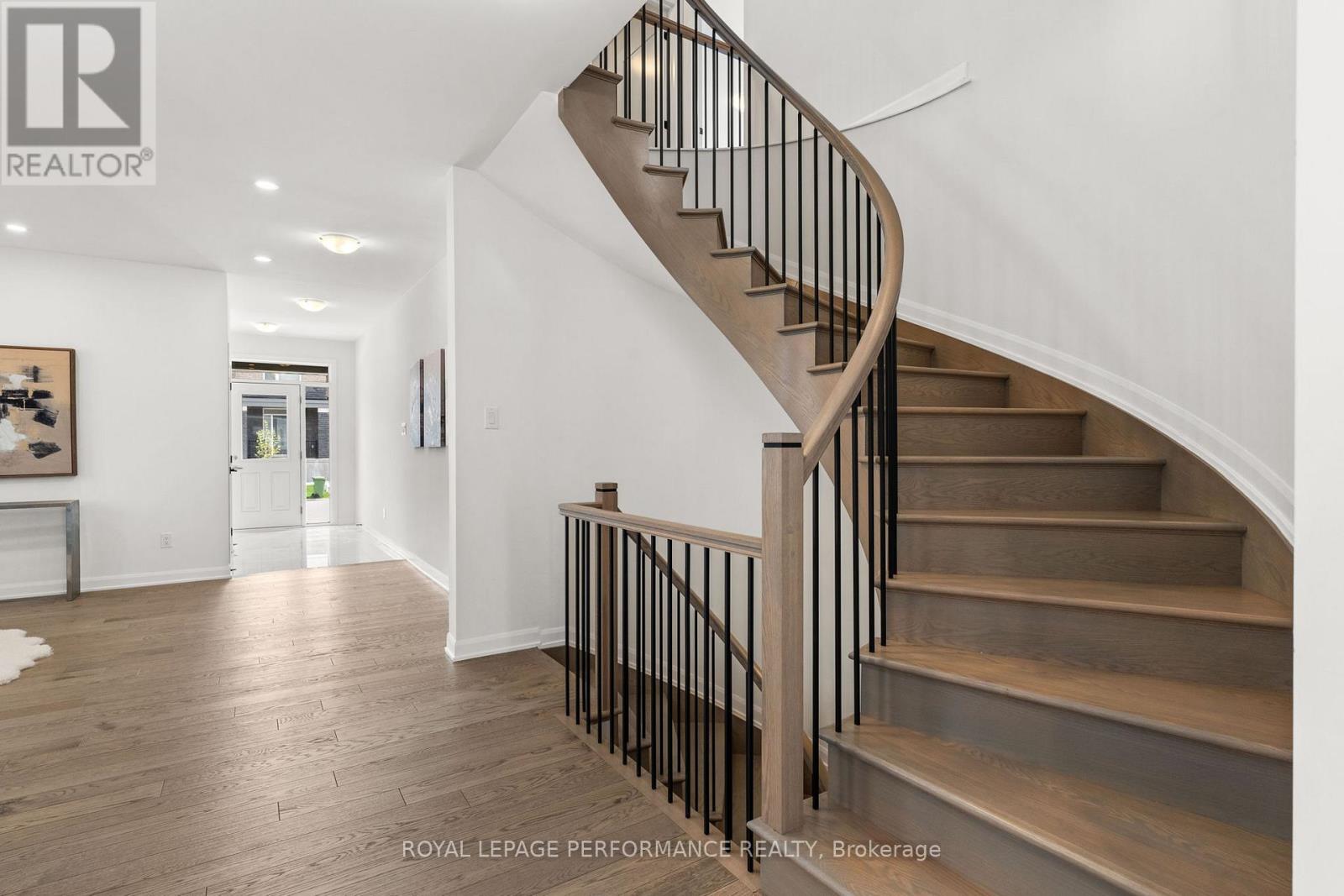 95 Ralph Erfle Way, Ottawa, Ontario  K2J 6W2 - Photo 20 - X12144527