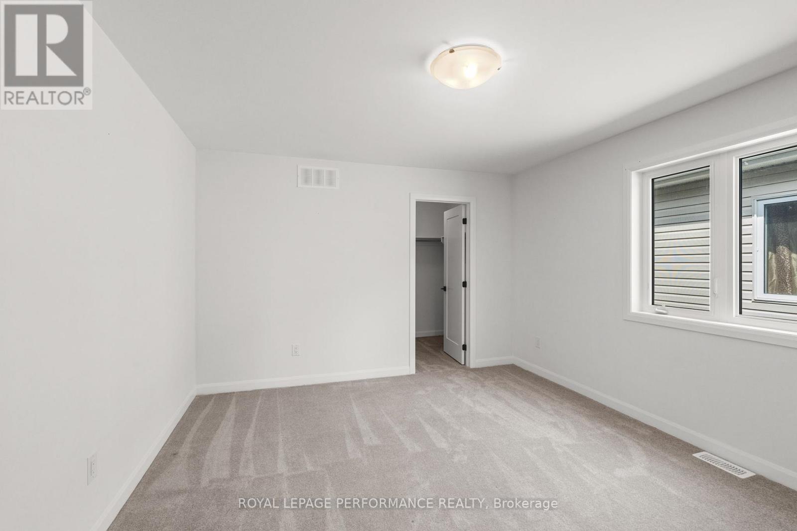 95 Ralph Erfle Way, Ottawa, Ontario  K2J 6W2 - Photo 29 - X12144527