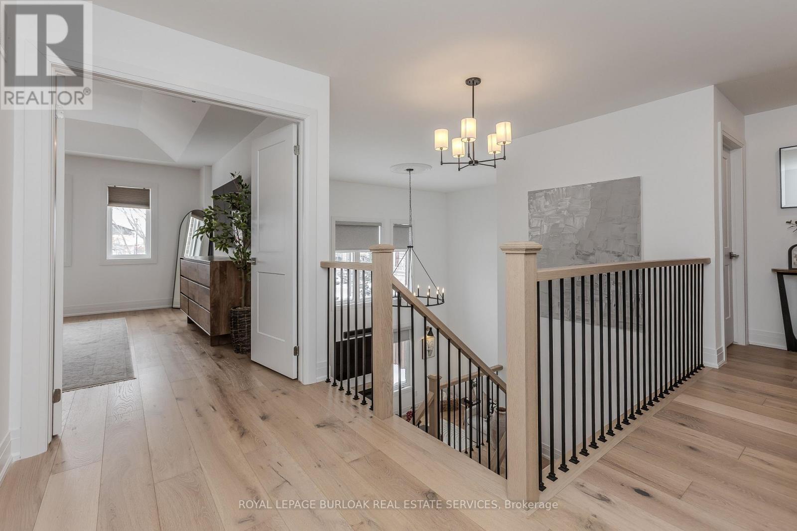 4270 Carrick Street, Burlington, Ontario  L7M 0N3 - Photo 14 - W12073033
