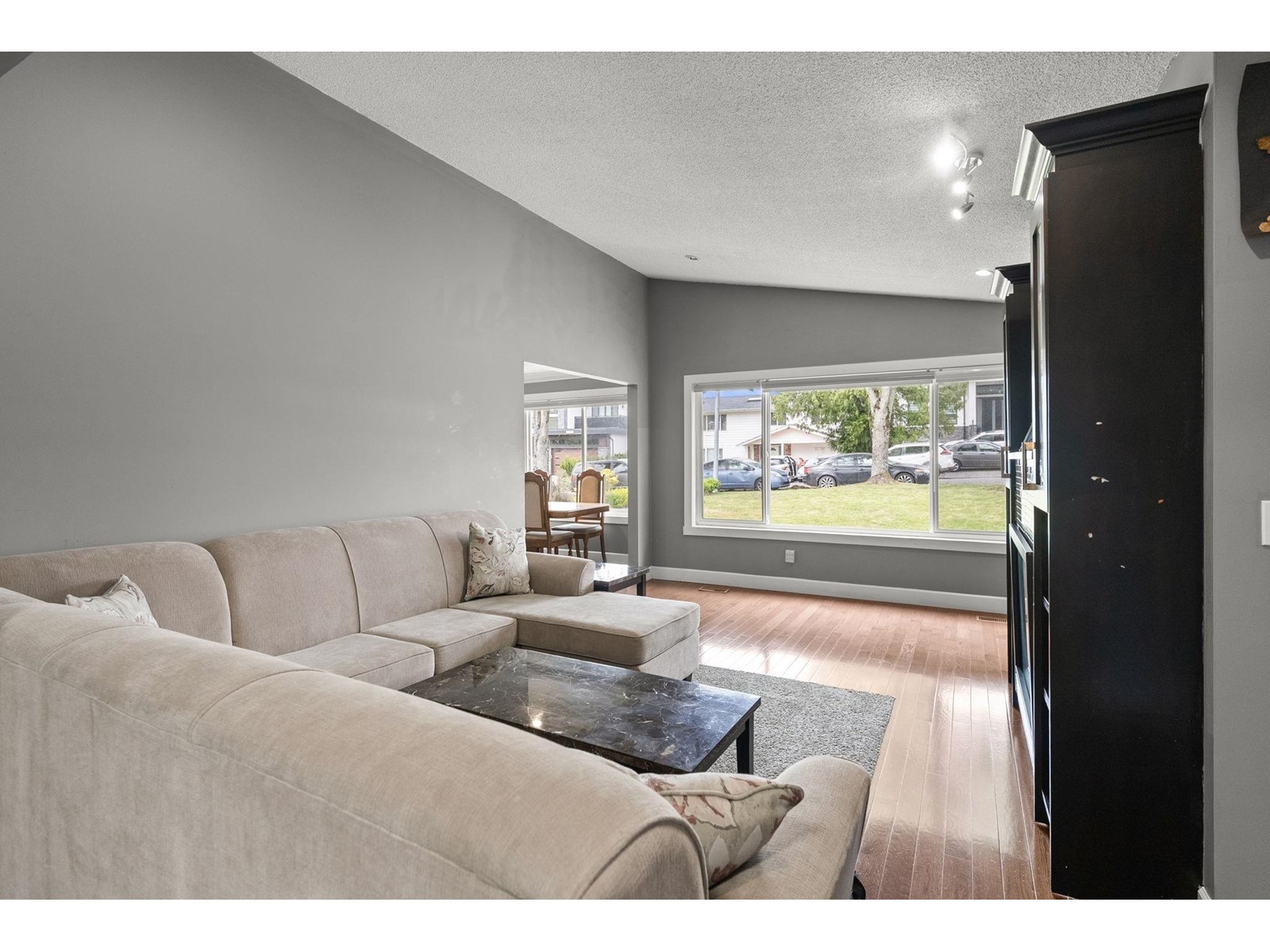 15042 85a Avenue, Surrey, British Columbia  V3S 6A5 - Photo 4 - R3001197