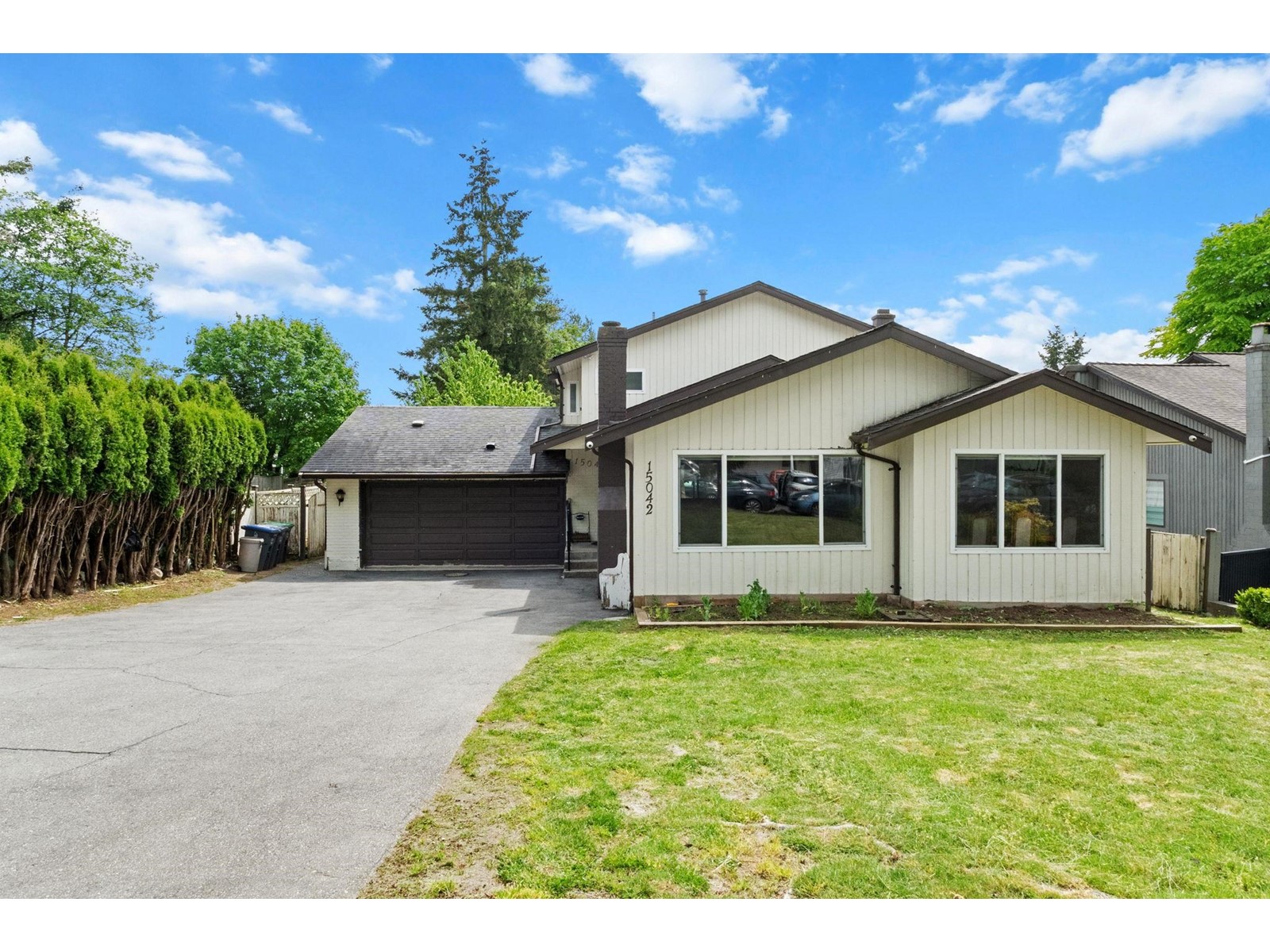 15042 85a Avenue, Surrey, British Columbia  V3S 6A5 - Photo 1 - R3001197