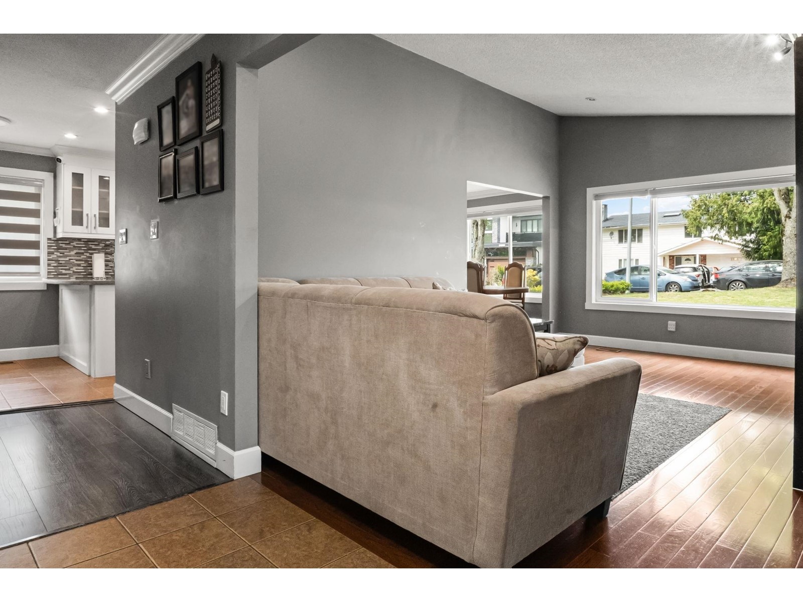 15042 85a Avenue, Surrey, British Columbia  V3S 6A5 - Photo 5 - R3001197