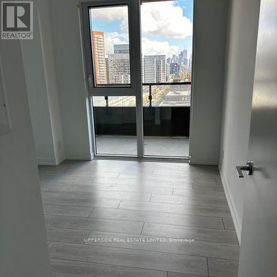 926 - 270 Dufferin Street, Toronto, Ontario  M6K 0H8 - Photo 6 - W12111456
