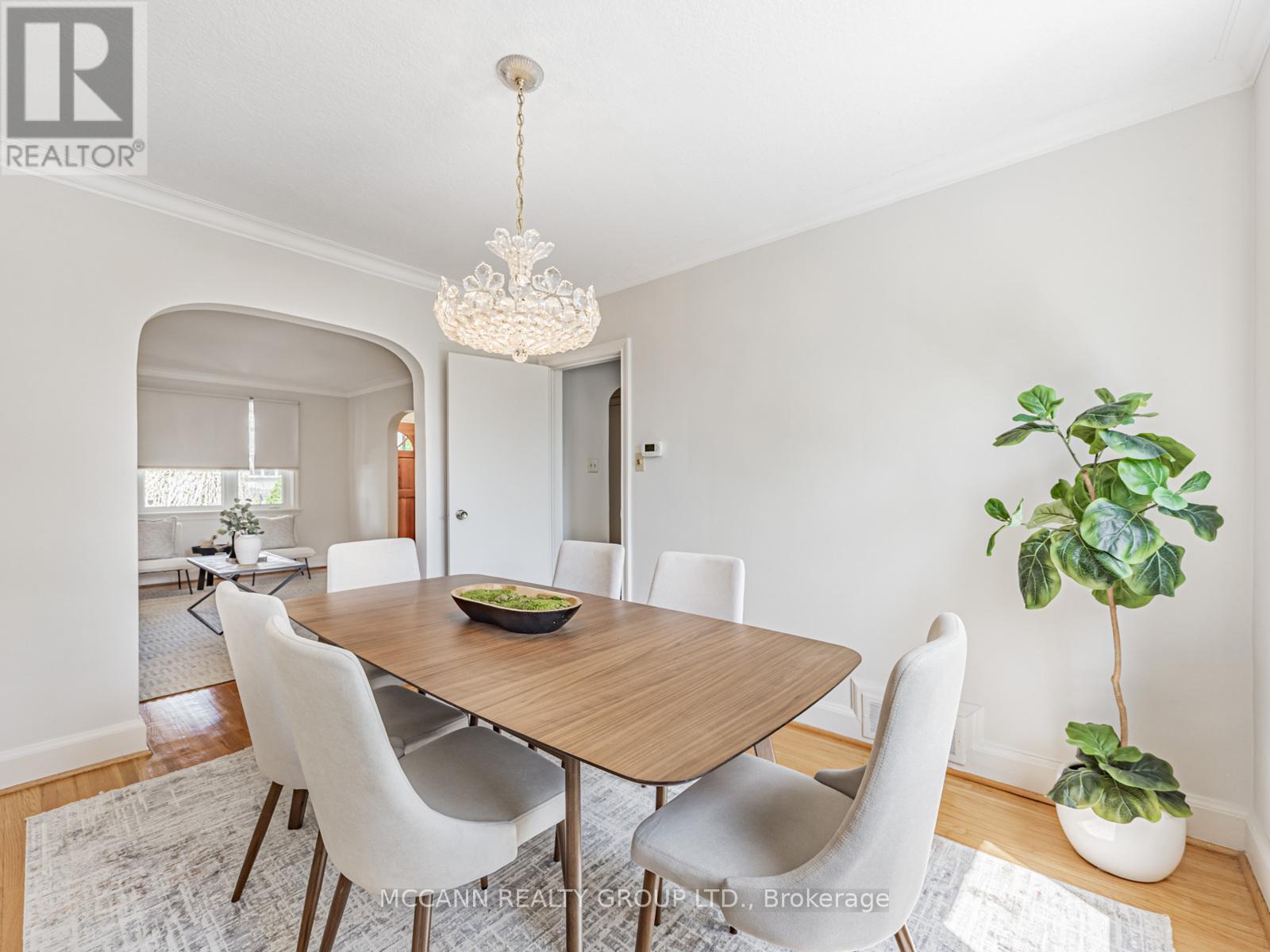 407 Roselawn Avenue, Toronto, Ontario  M5N 1J9 - Photo 11 - C12144265