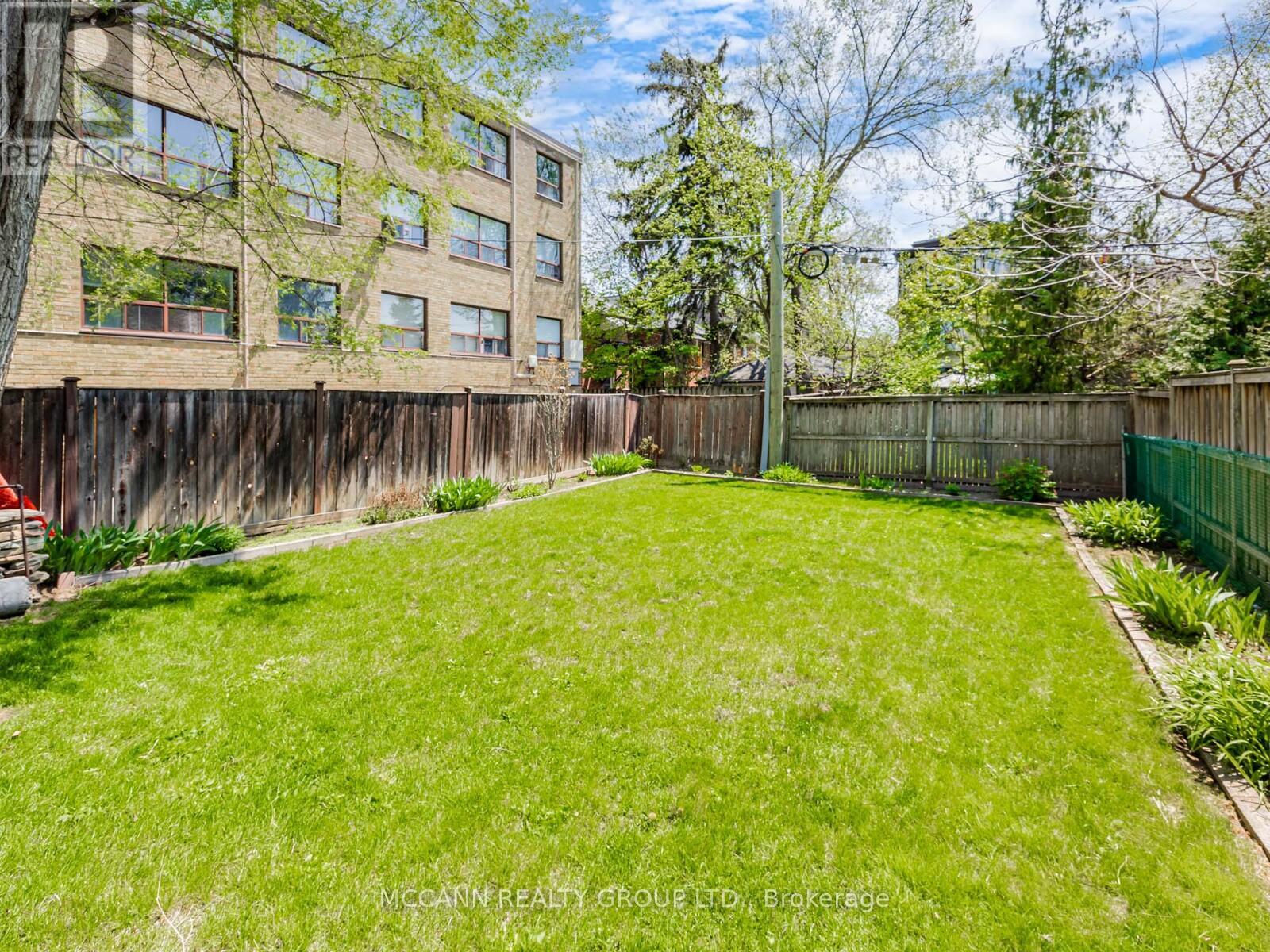 407 Roselawn Avenue, Toronto, Ontario  M5N 1J9 - Photo 35 - C12144265