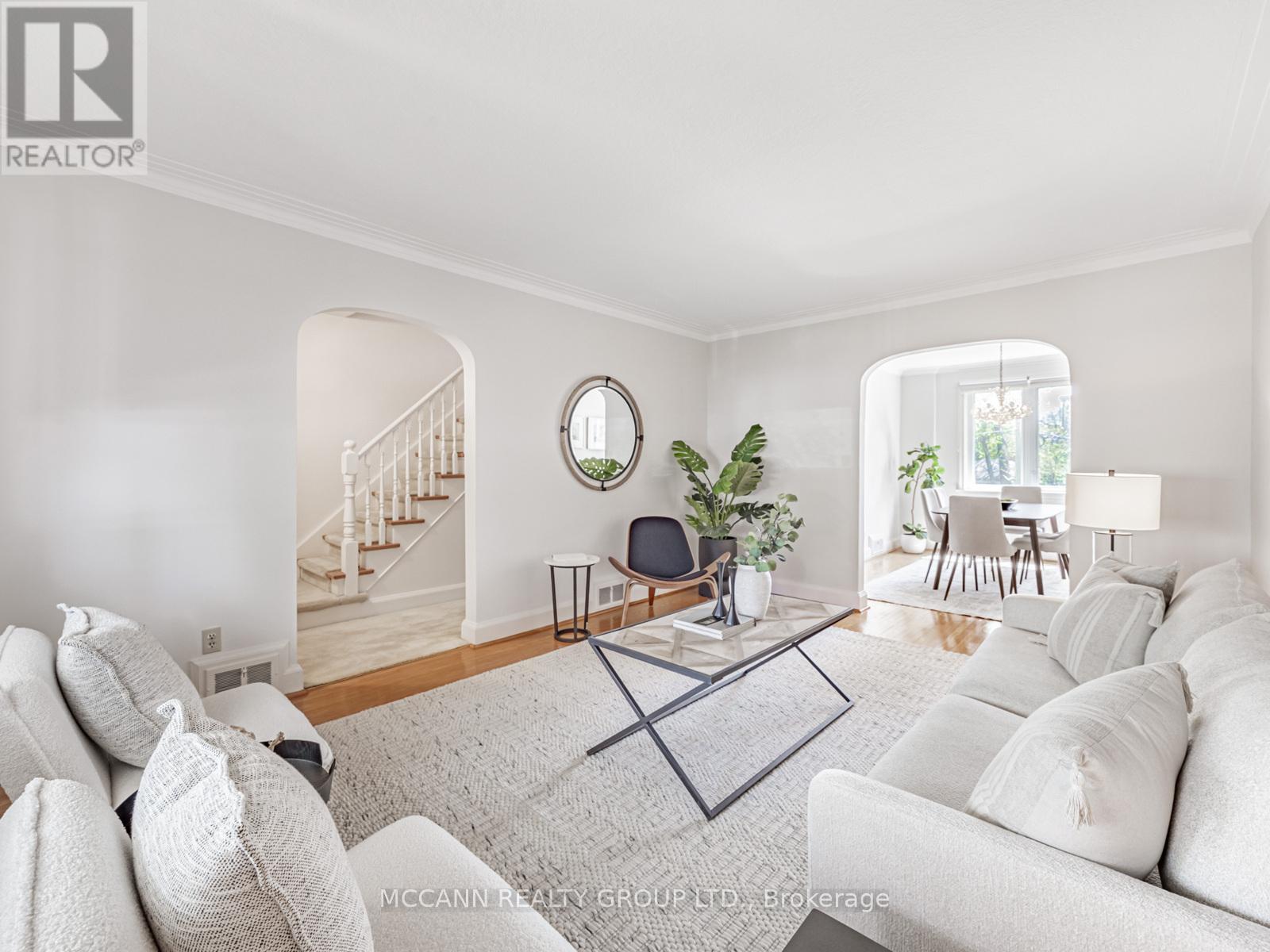 407 Roselawn Avenue, Toronto, Ontario  M5N 1J9 - Photo 7 - C12144265