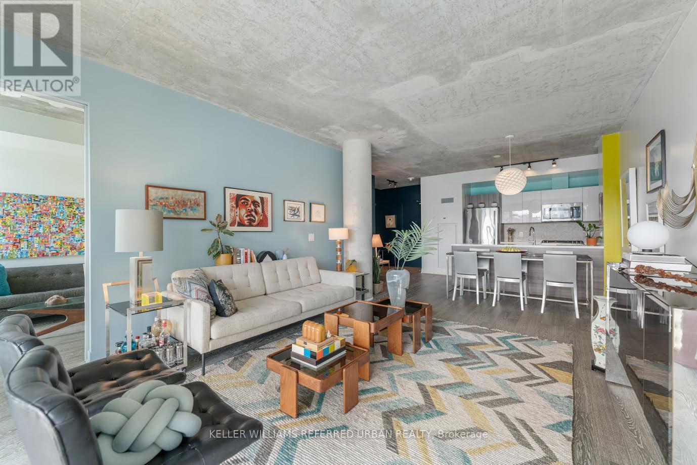 Property at 1206 - 608 RICHMOND STREET W image 4