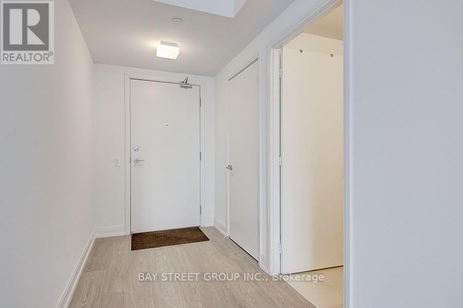 1807 - 181 Dundas Street E, Toronto, Ontario  M5A 0N5 - Photo 3 - C12144290