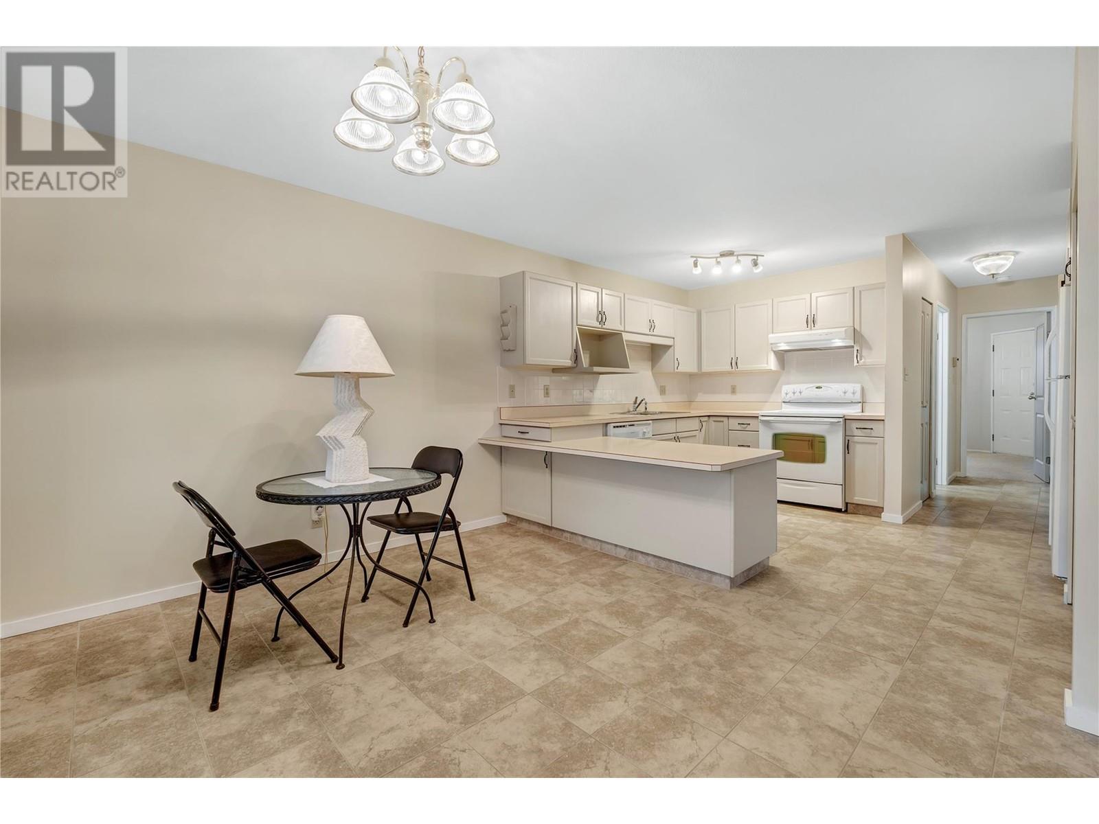 2235 Baskin Street Unit# 116, Penticton, British Columbia  V2A 8A8 - Photo 8 - 10347700