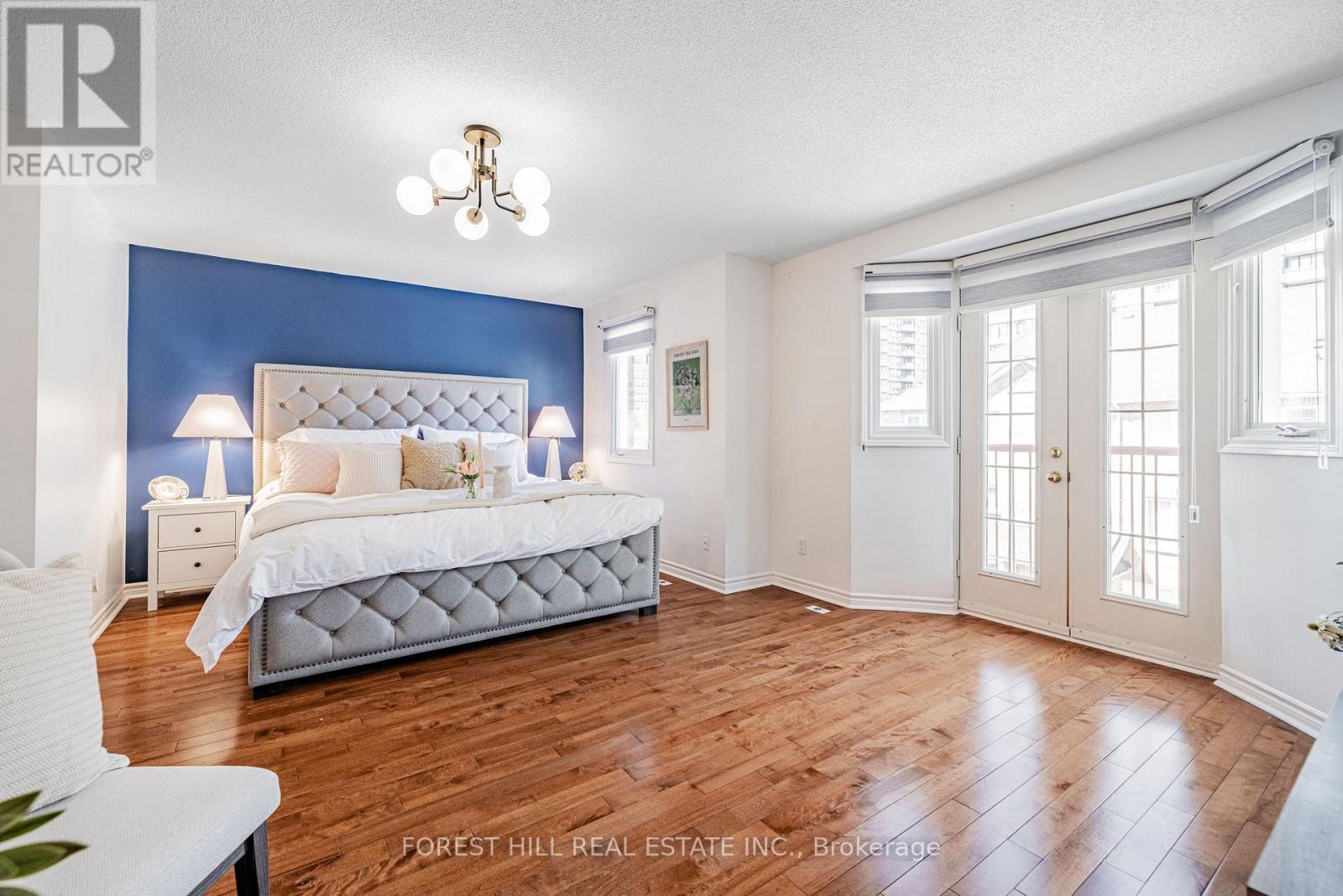 95 - 151 Townsgate Drive, Vaughan, Ontario  L4J 8J7 - Photo 10 - N12141241