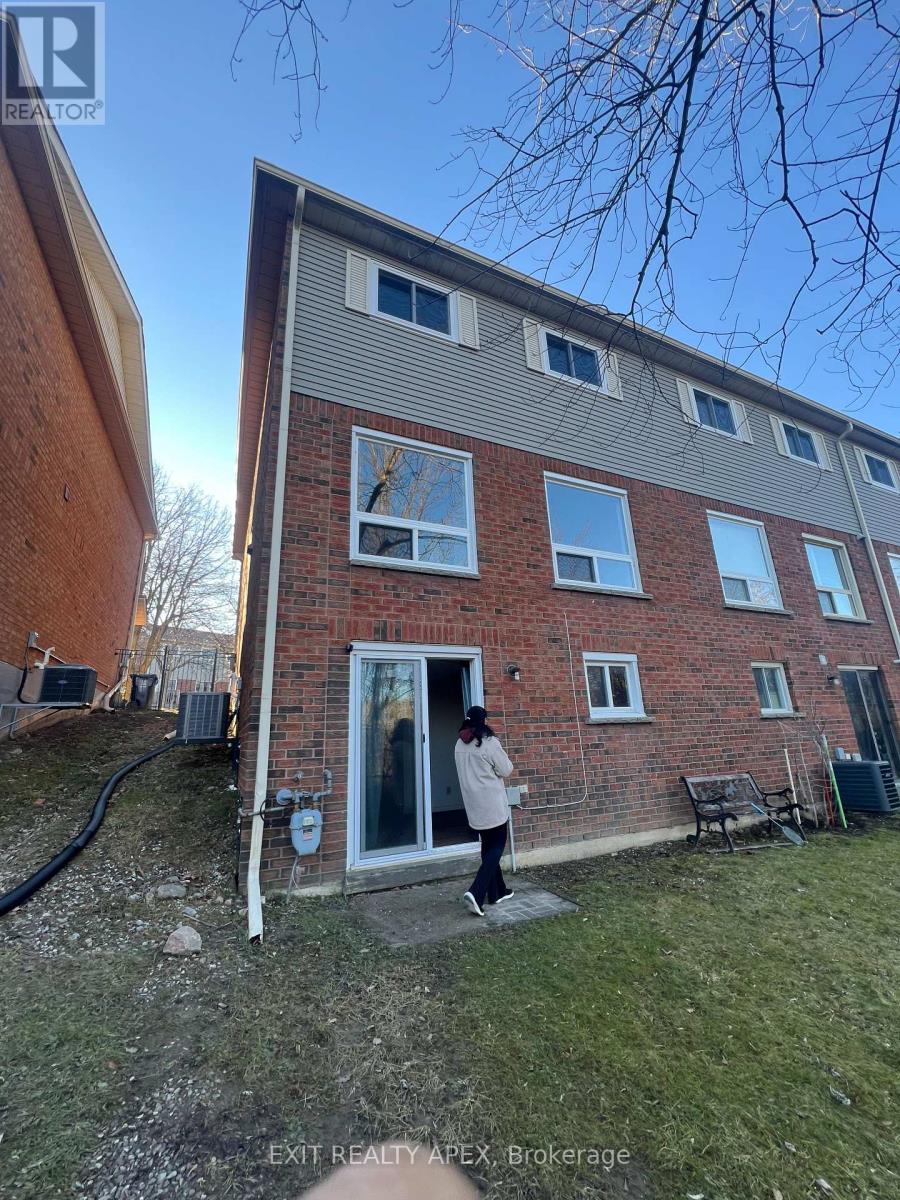37 - 401 Sewells Road, Toronto, Ontario  M1B 5K6 - Photo 2 - E12144258