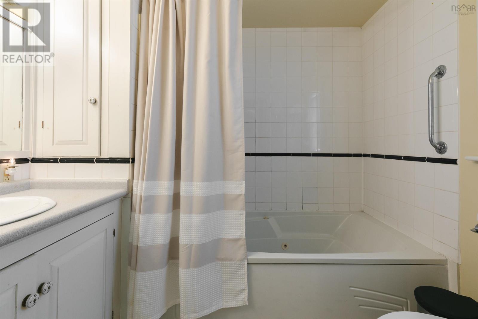 328 Main Street, Mahone Bay, Nova Scotia  B0J 2E0 - Photo 26 - 202510785