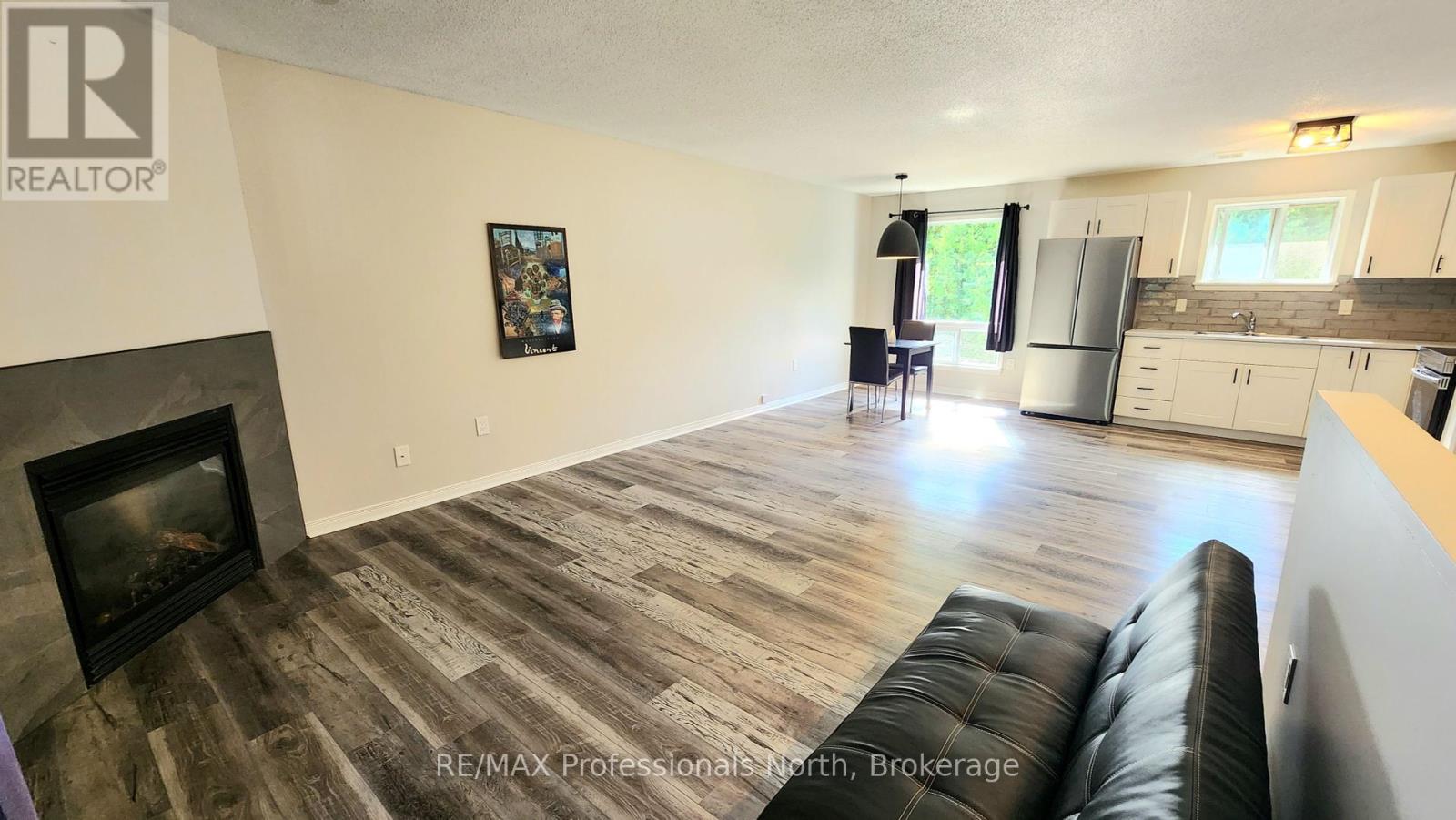 33 - 200 Pine Street, Bracebridge, Ontario  P1L 2H9 - Photo 8 - X12144414