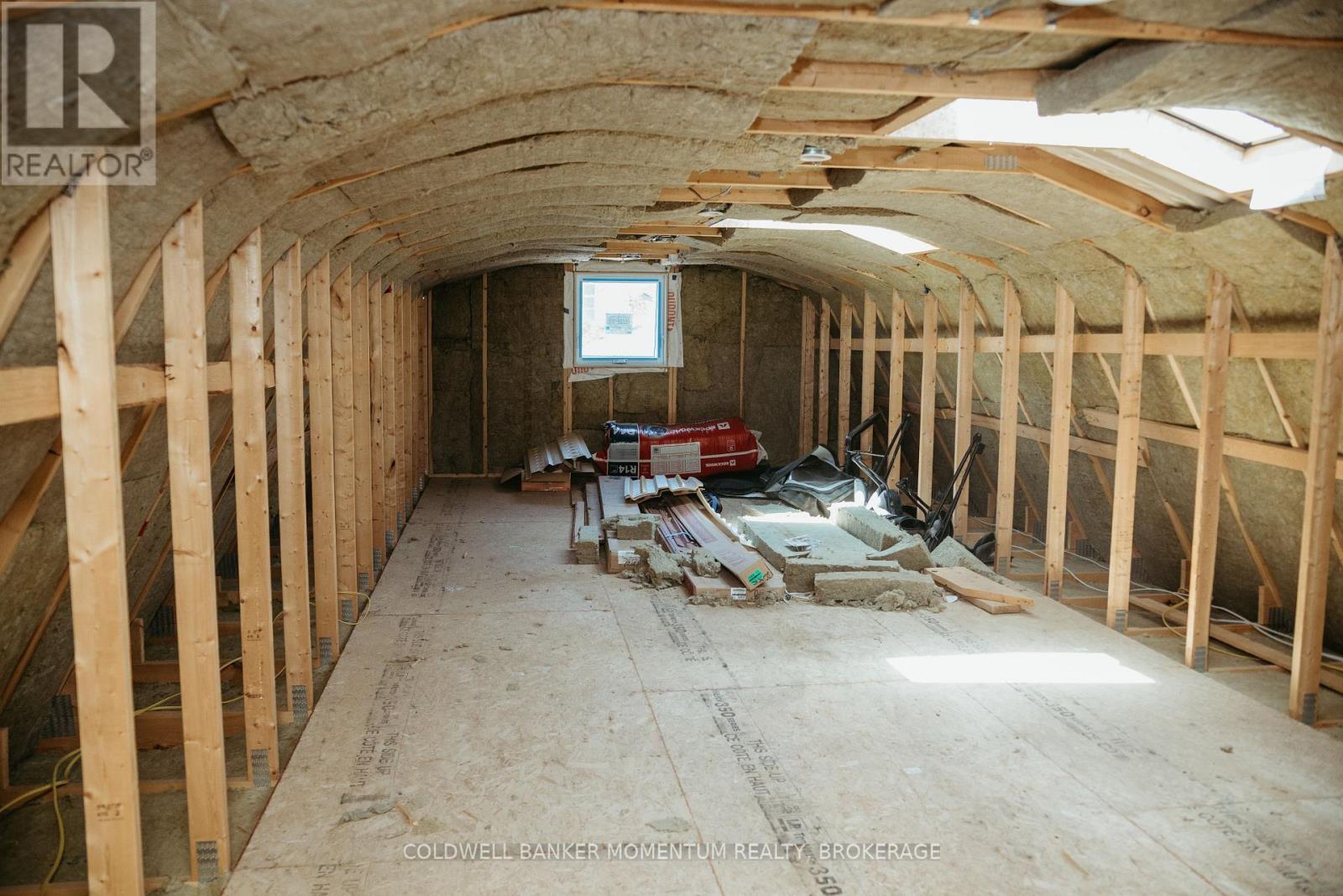 149 Sullivan Avenue, Thorold, Ontario  L2V 2Z3 - Photo 27 - X12059872