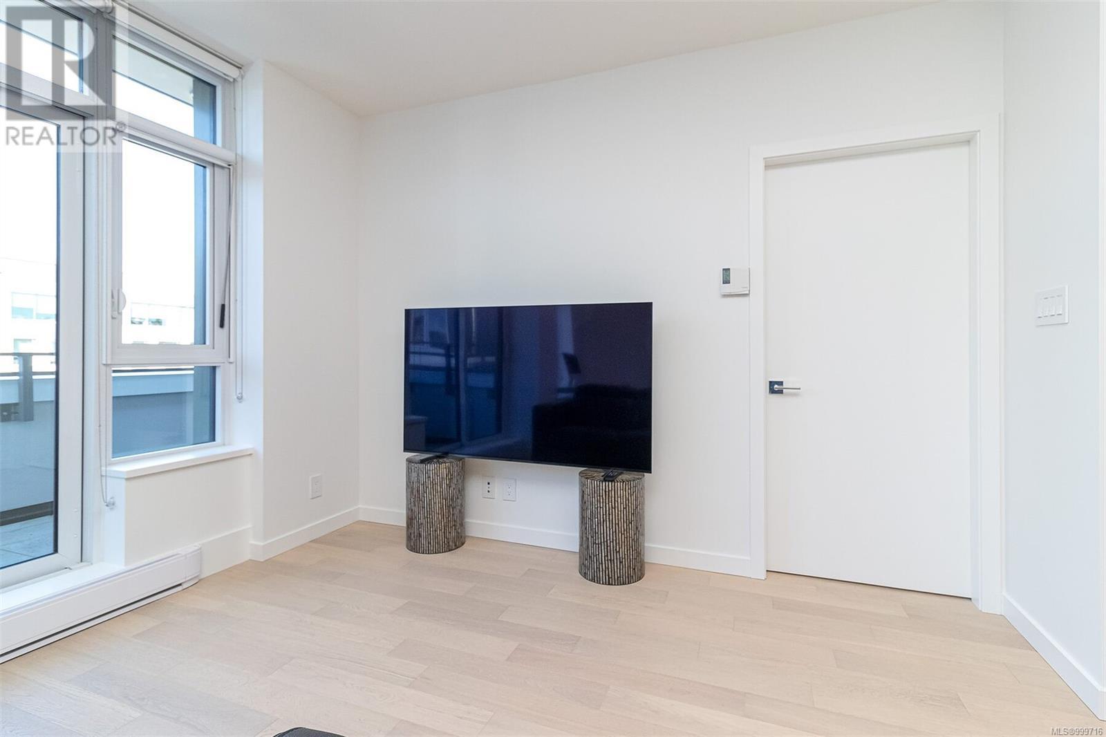 410 530 Michigan St, Victoria, British Columbia  V8V 0G2 - Photo 5 - 999716