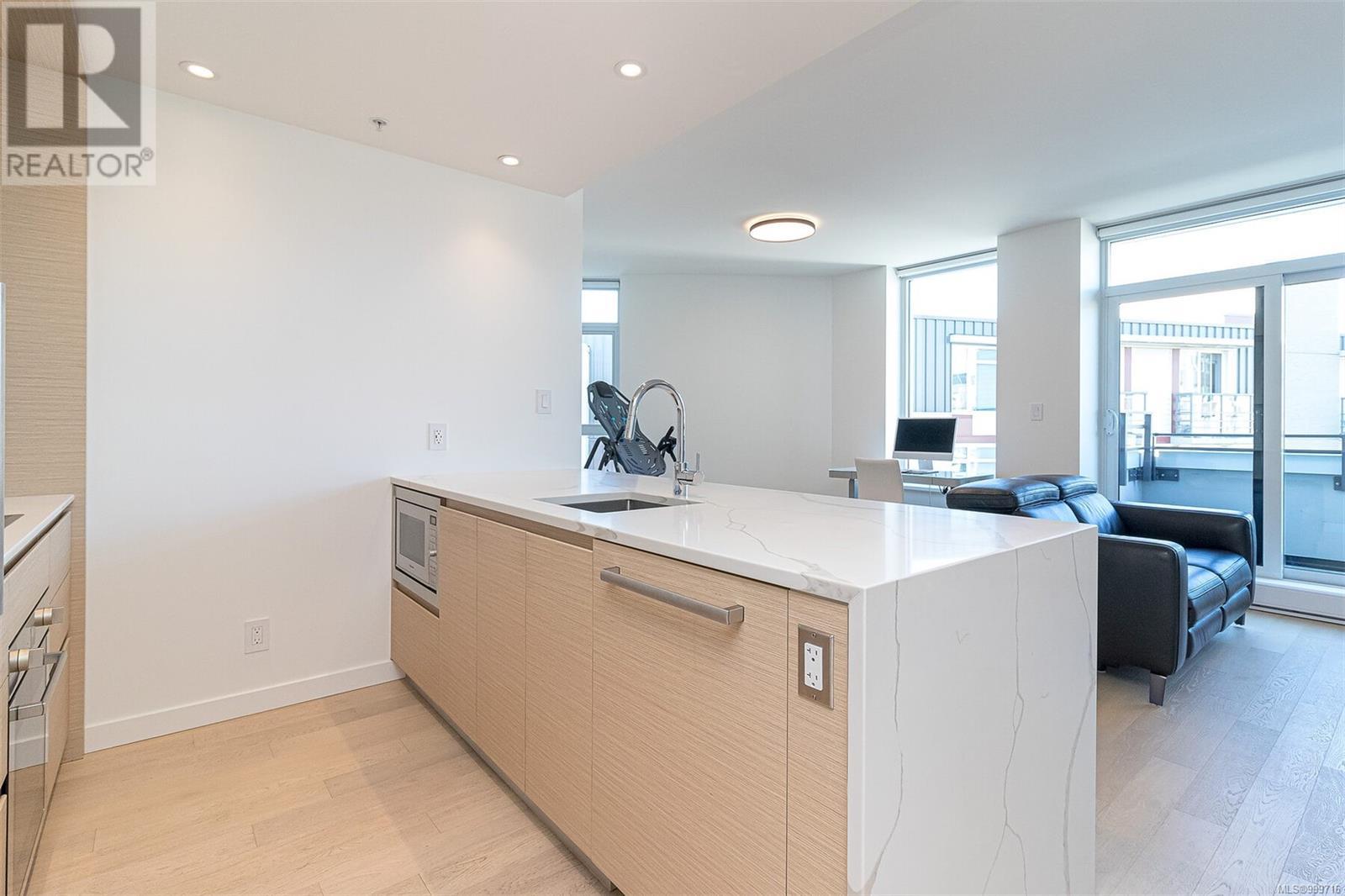 410 530 Michigan St, Victoria, British Columbia  V8V 0G2 - Photo 11 - 999716