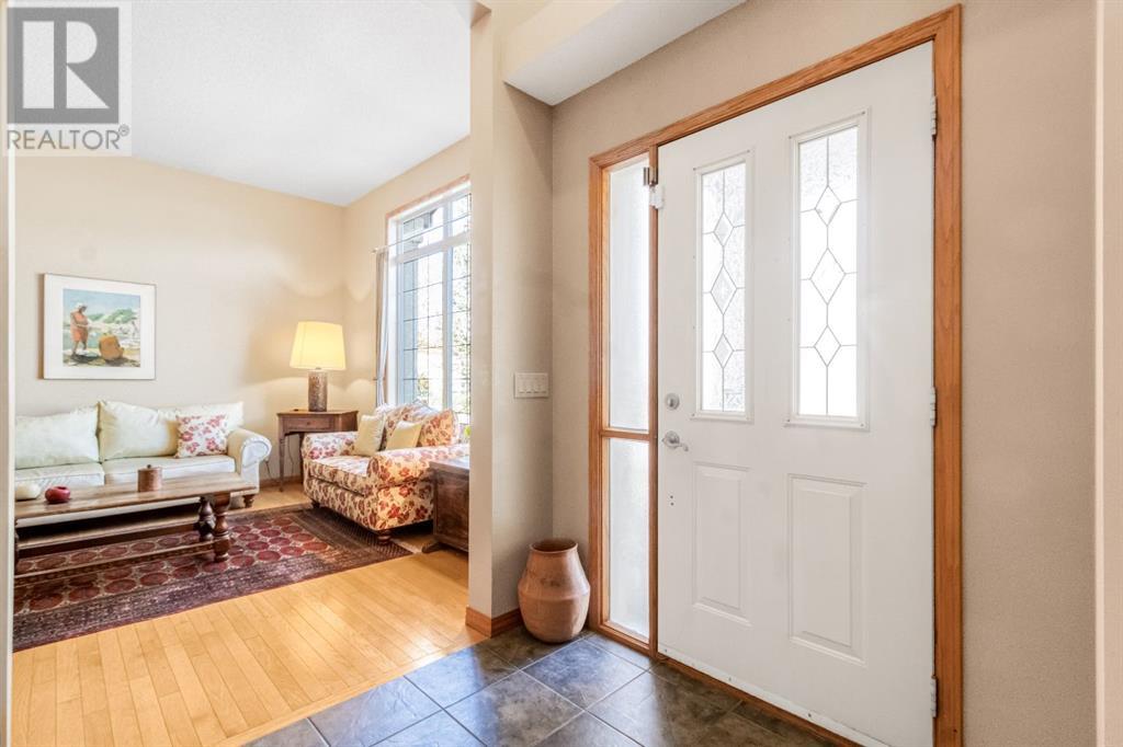 Property at 55 Hampshire Grove NW image 3
