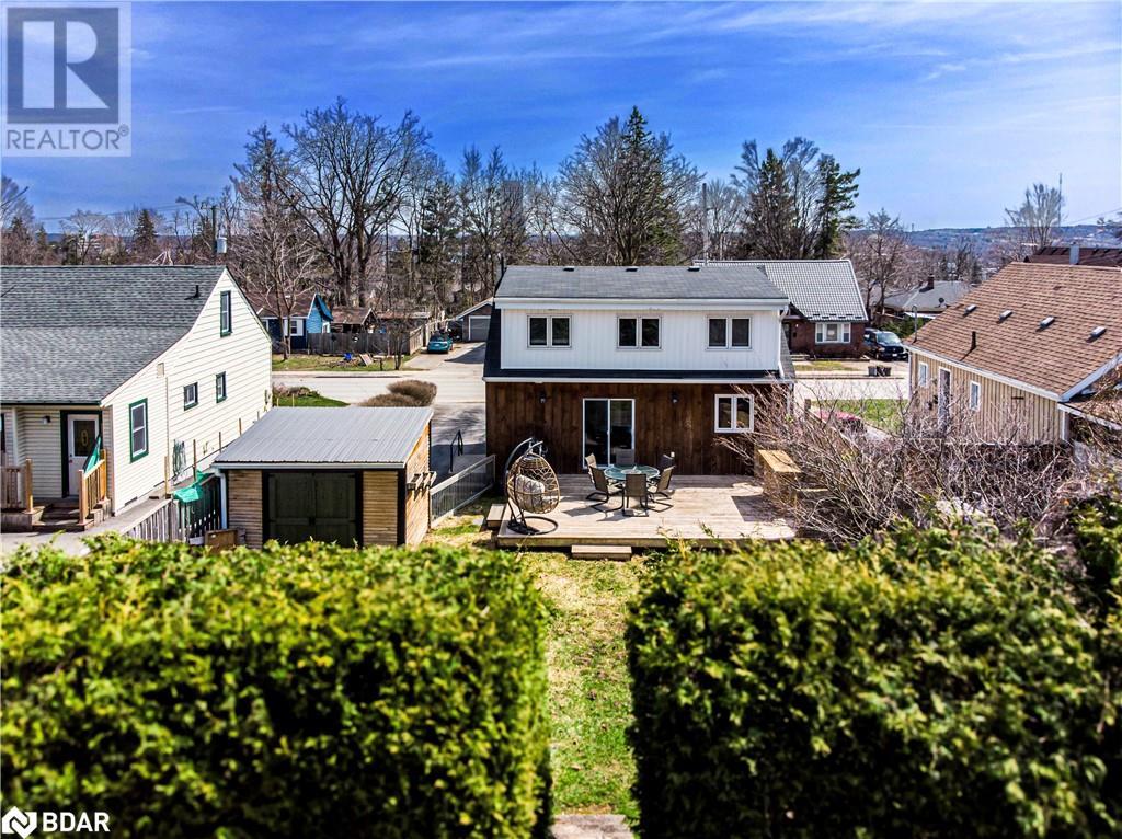 Property at 46 GROVE Street W image 2