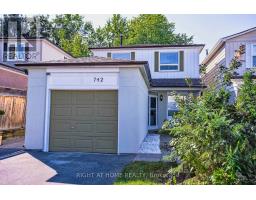 742 BEMAN DRIVE, Newmarket, Ontario