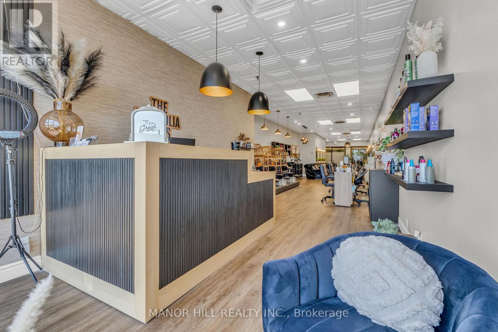 Property at 15A - 7766 MARTIN GROVE ROAD image 3