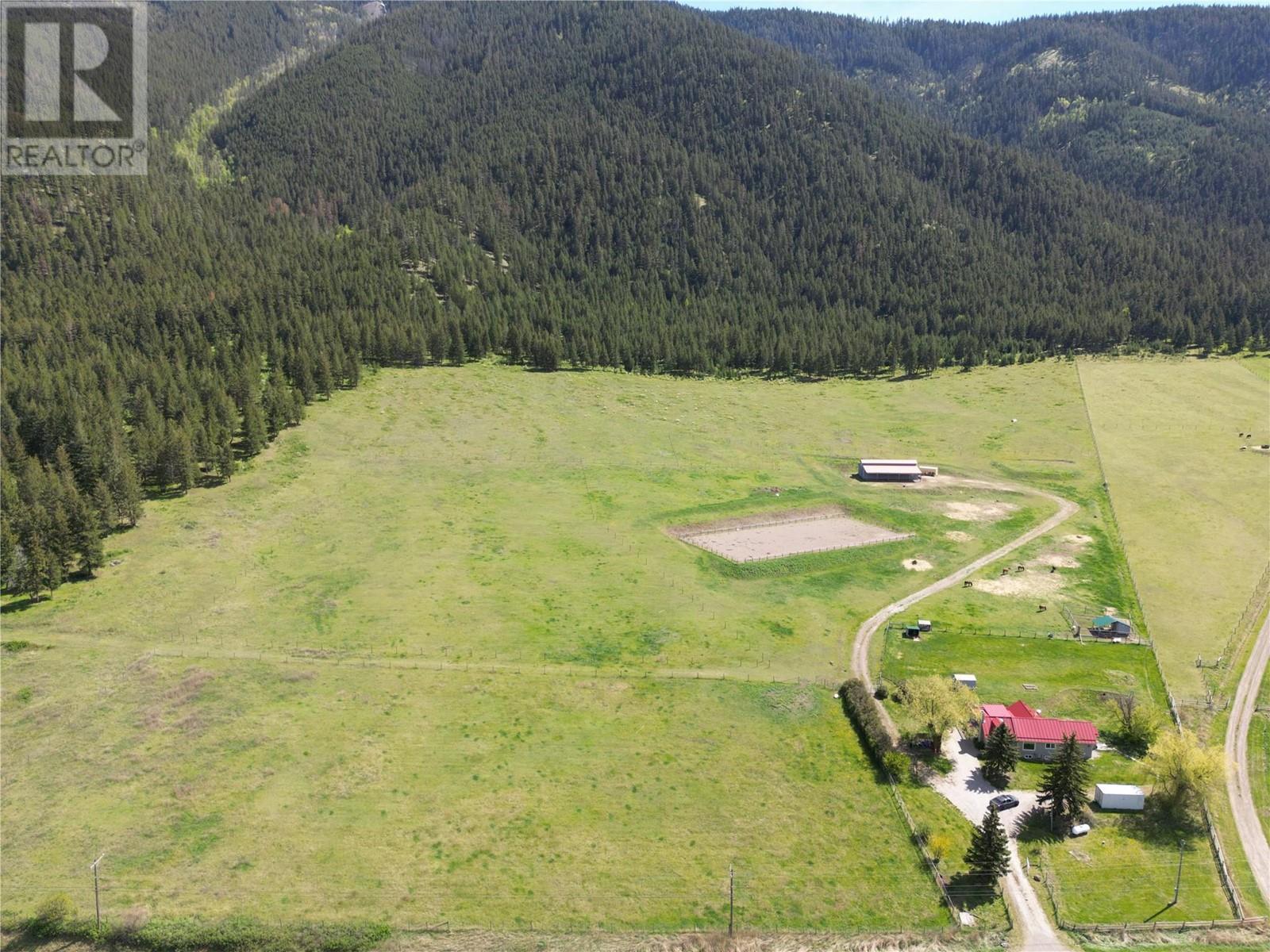 6449 97 Highway, Falkland, British Columbia  V0E 1W0 - Photo 40 - 10336647