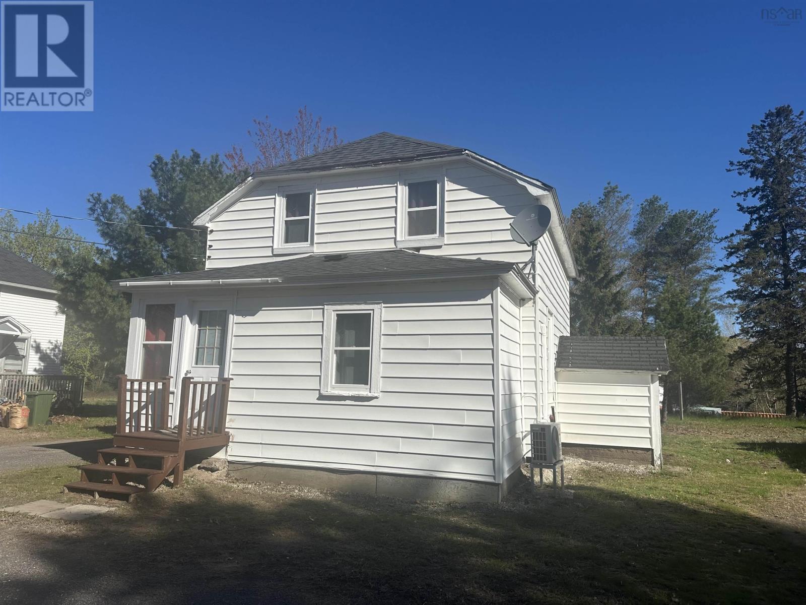 Property at 635 Faculty Drive image 2