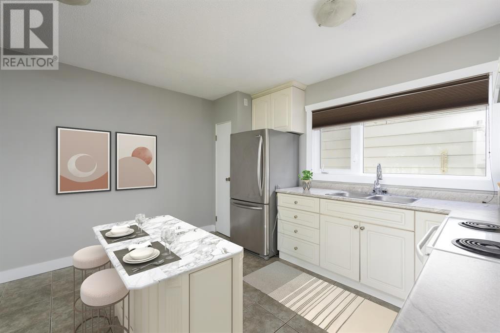 Property at 1 Pond Crescent image 3