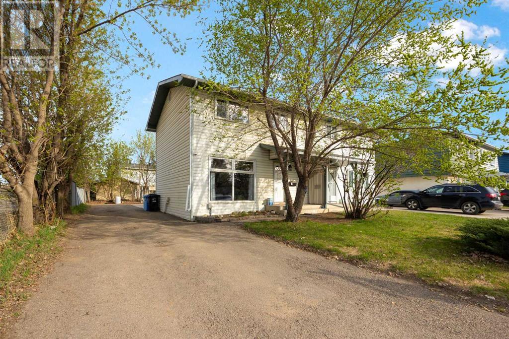 Property at 1 Pond Crescent image 1