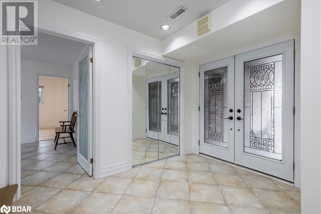 Property at 8 WHITE PINE Place image 3