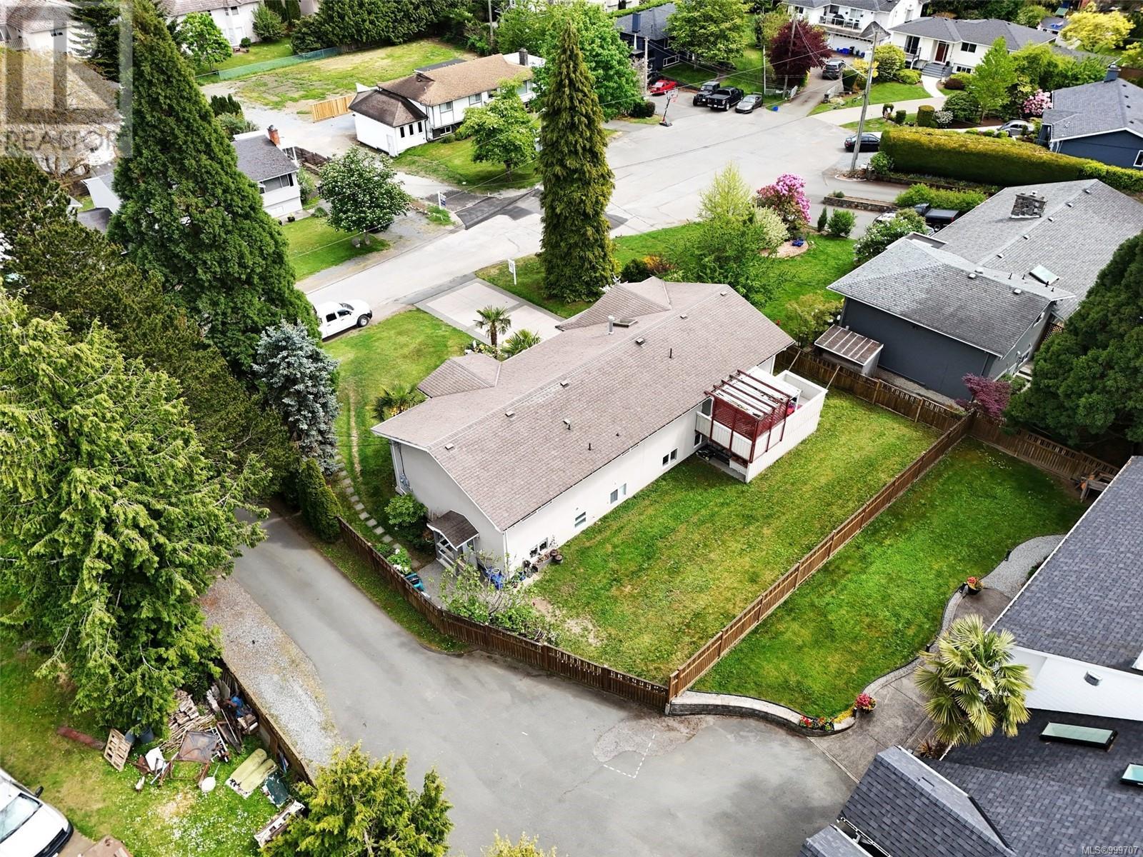 6268 Marie Meadows Rd, Central Saanich, British Columbia  V8Z 5Z8 - Photo 33 - 999707