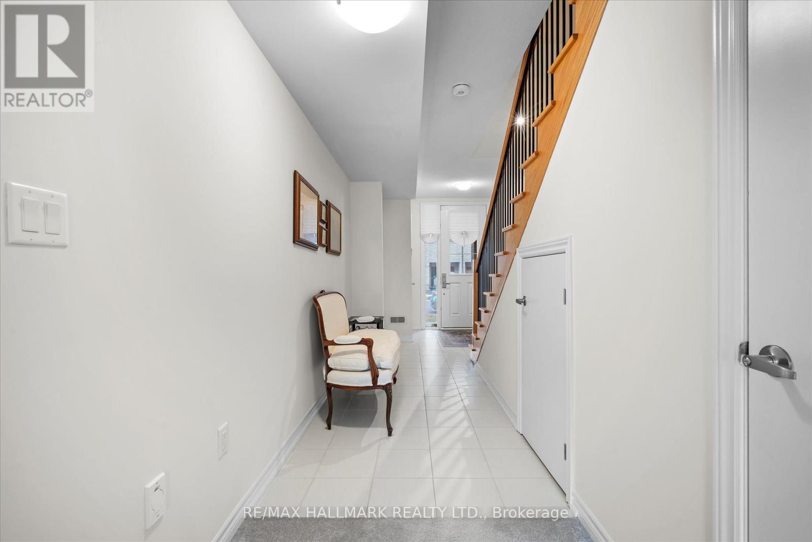 Property at 109 HALLIFORD PLACE image 5