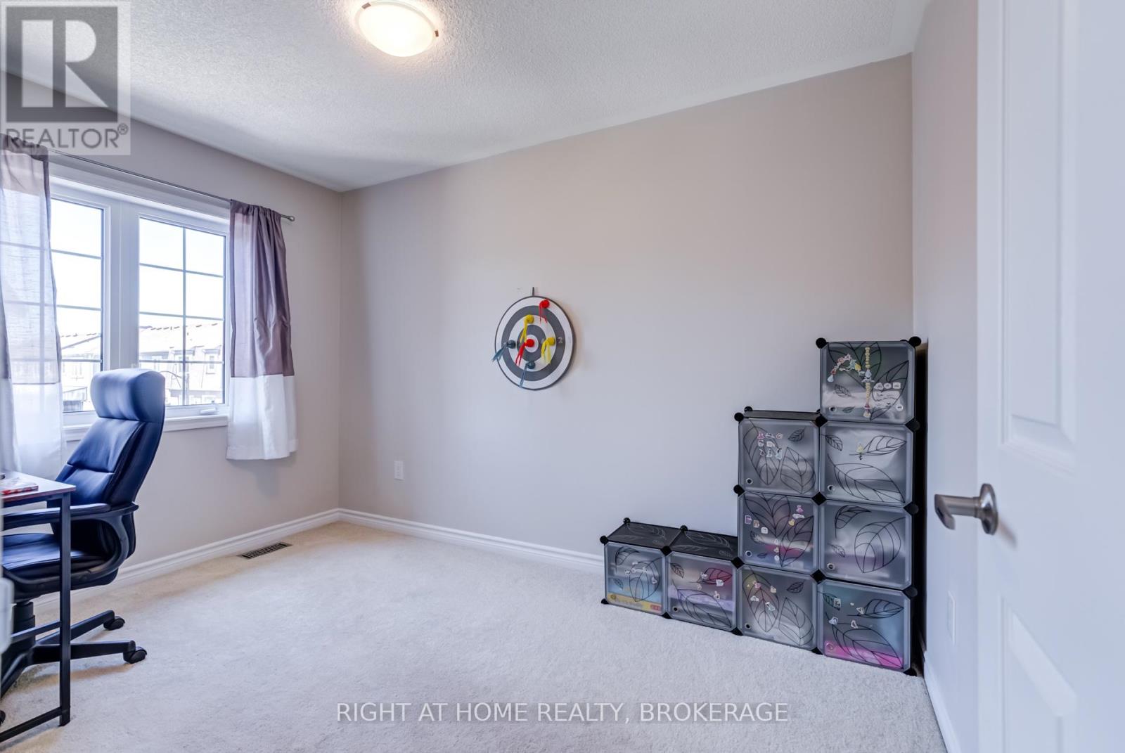 1 - 501 Buckeye Court, Milton (Cb Cobban), Ontario  L9E 1P3 - Photo 27 - W12144298