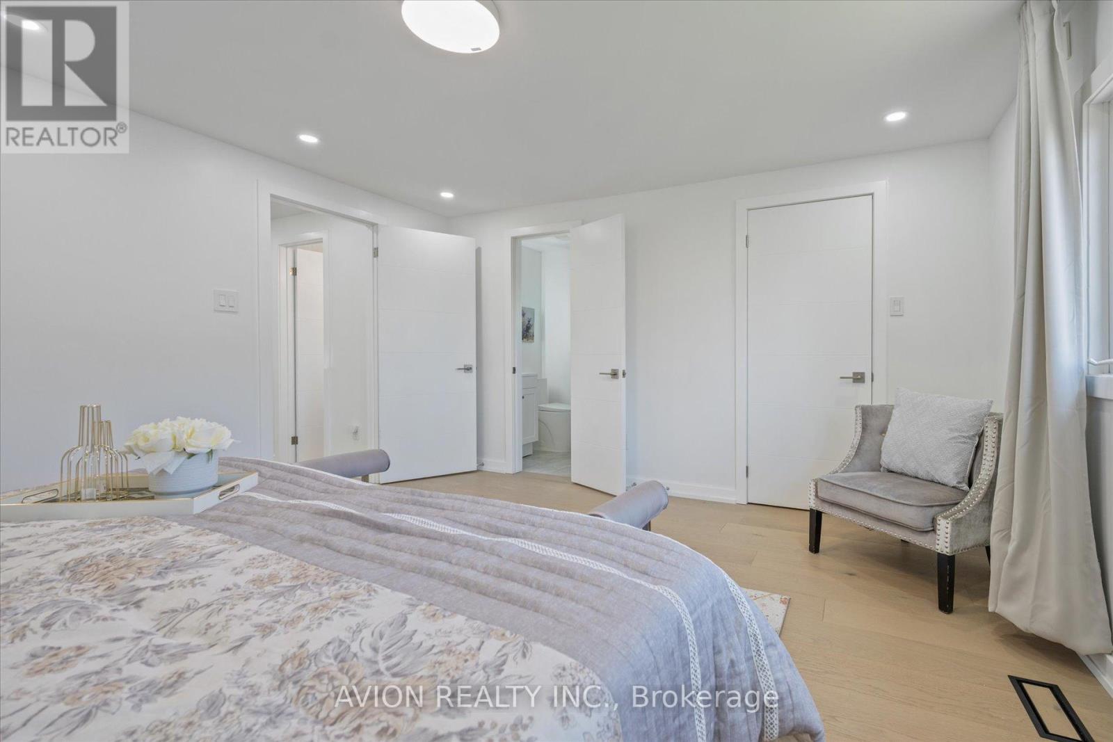 1397 Highgate Court, Oakville, Ontario  L6H 2V4 - Photo 16 - W12144323