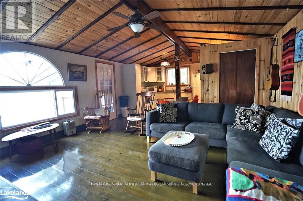 121 Healey, The Archipelago, Ontario  P2A 2W8 - Photo 12 - X12029590