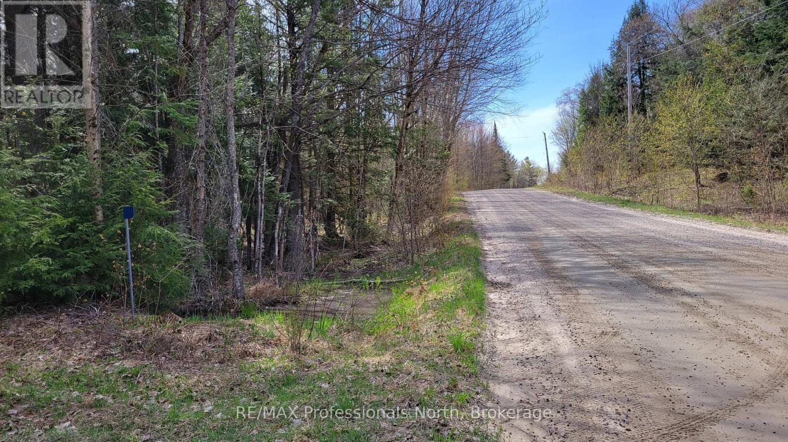 1469 Yearley Road, Mcmurrich/monteith, Ontario P0A 1Y0 - Photo 11 - X12141512