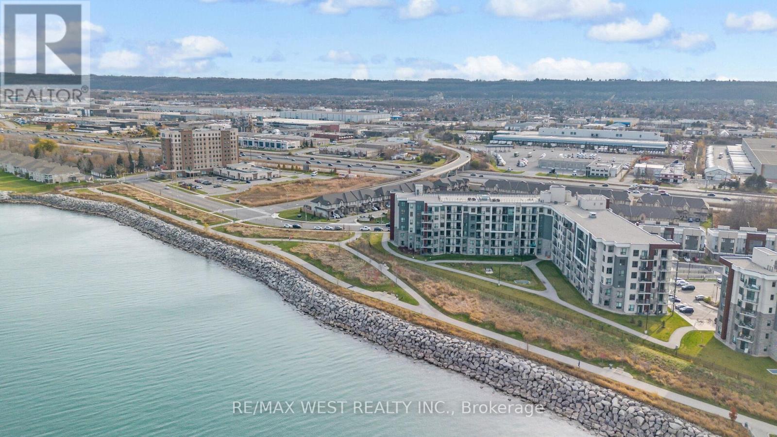 Property at 131 - 101 SHOREVIEW PLACE image 4