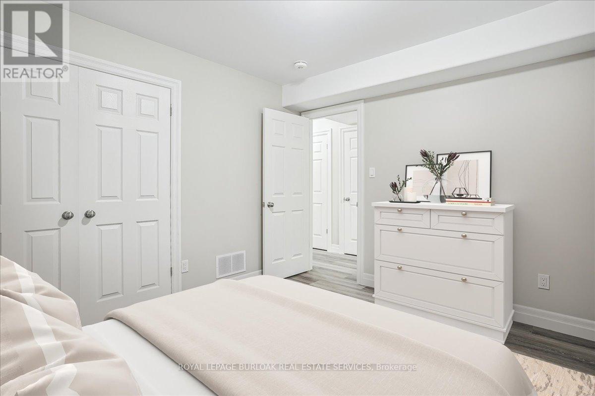 38 Viewpoint Avenue, Hamilton, Ontario  L8V 2S5 - Photo 18 - X12144320