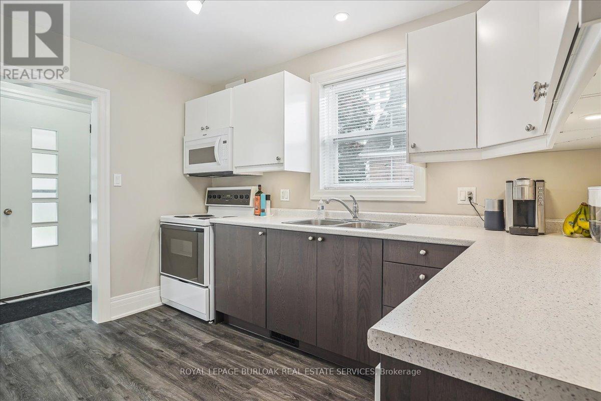 38 Viewpoint Avenue, Hamilton, Ontario  L8V 2S5 - Photo 20 - X12144320