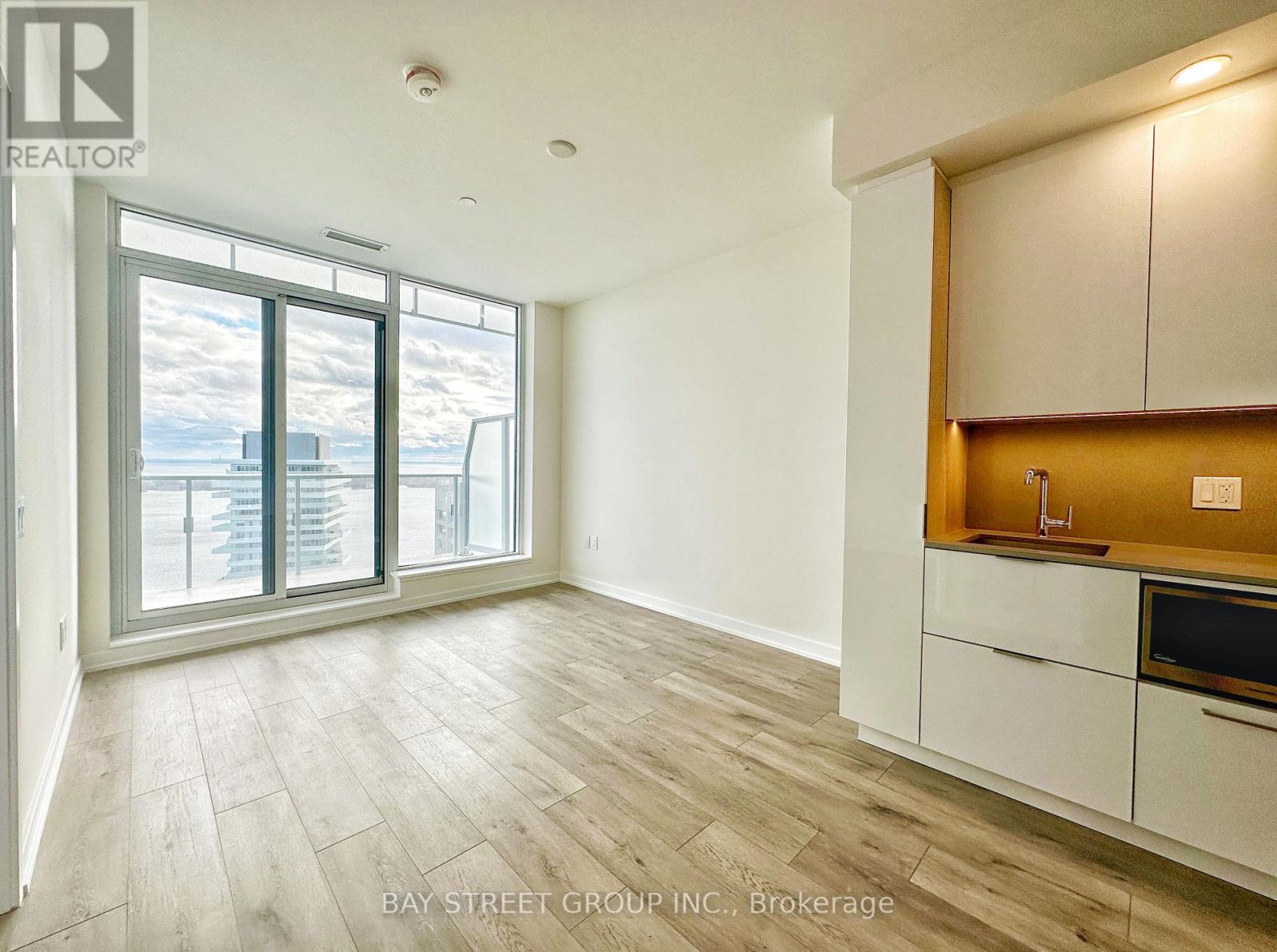 3401 - 28 Freeland Street, Toronto, Ontario  M5E 0E3 - Photo 9 - C12144528