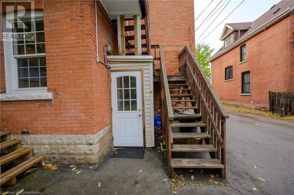 117 Fairleigh Avenue S, Hamilton, Ontario  L8M 2K4 - Photo 33 - 40727810
