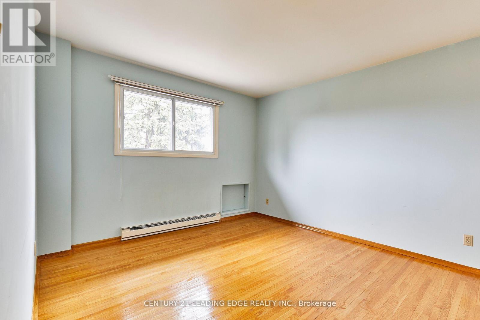 24 Dunmurray Boulevard, Toronto, Ontario  M1T 2J9 - Photo 27 - E12144448
