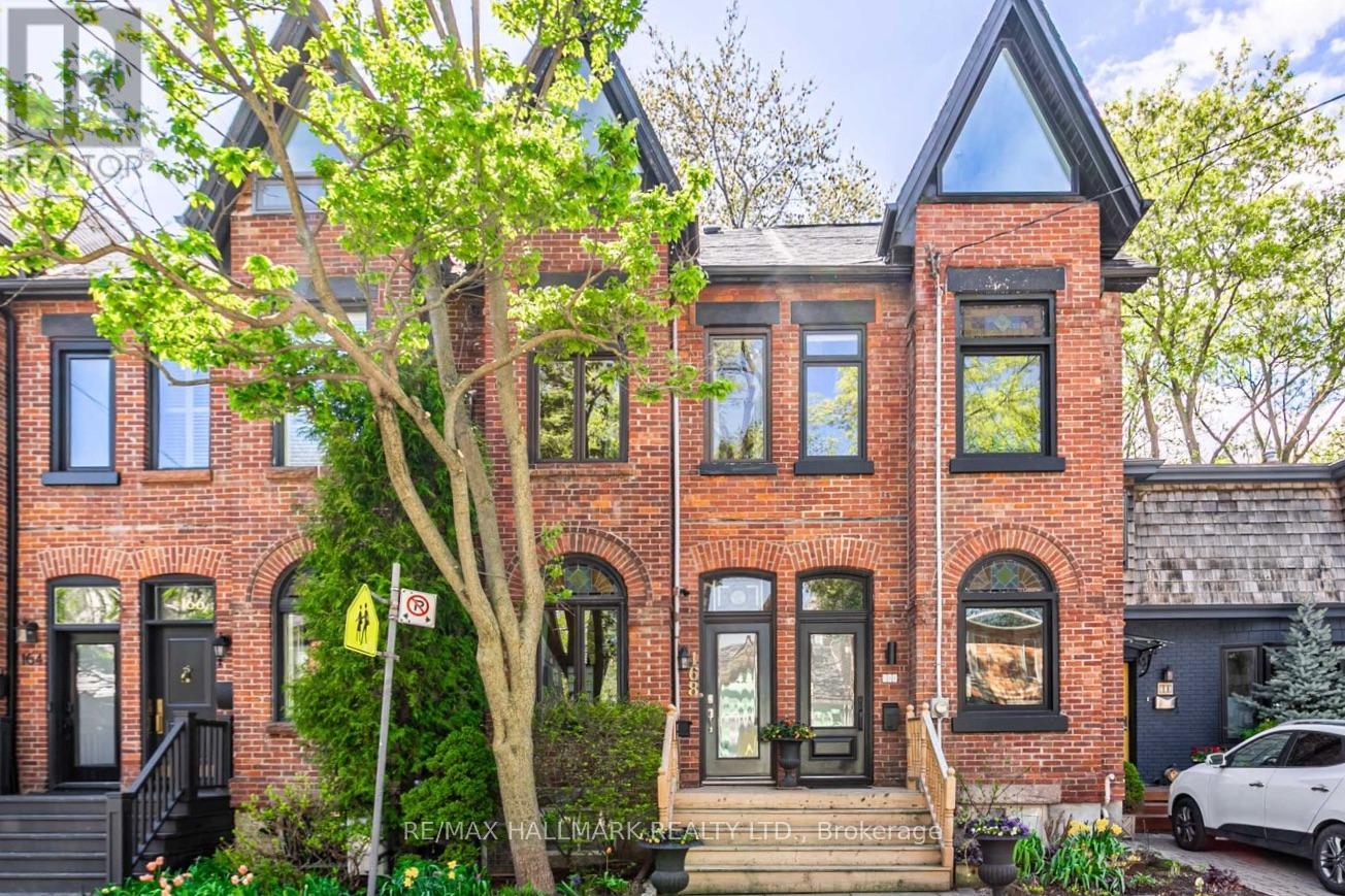 168 BOULTON AVENUE, Toronto, Ontario