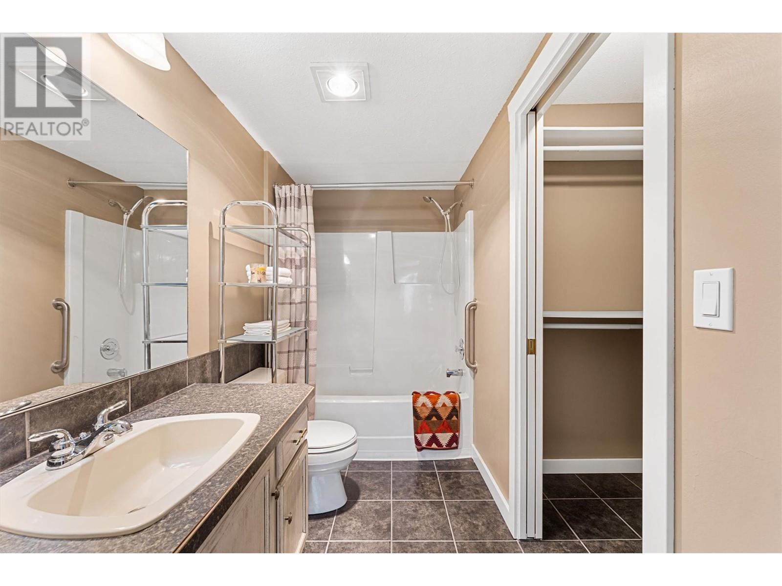 1170 Brookside Avenue Unit# 107, Kelowna, British Columbia  V1Y 5T4 - Photo 18 - 10346422