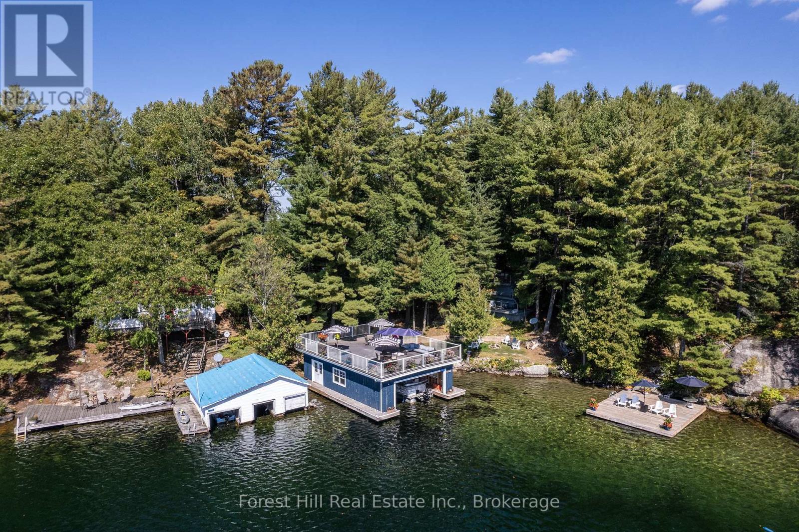 29SL4 CLIFTON ISLAND, Muskoka Lakes, Ontario