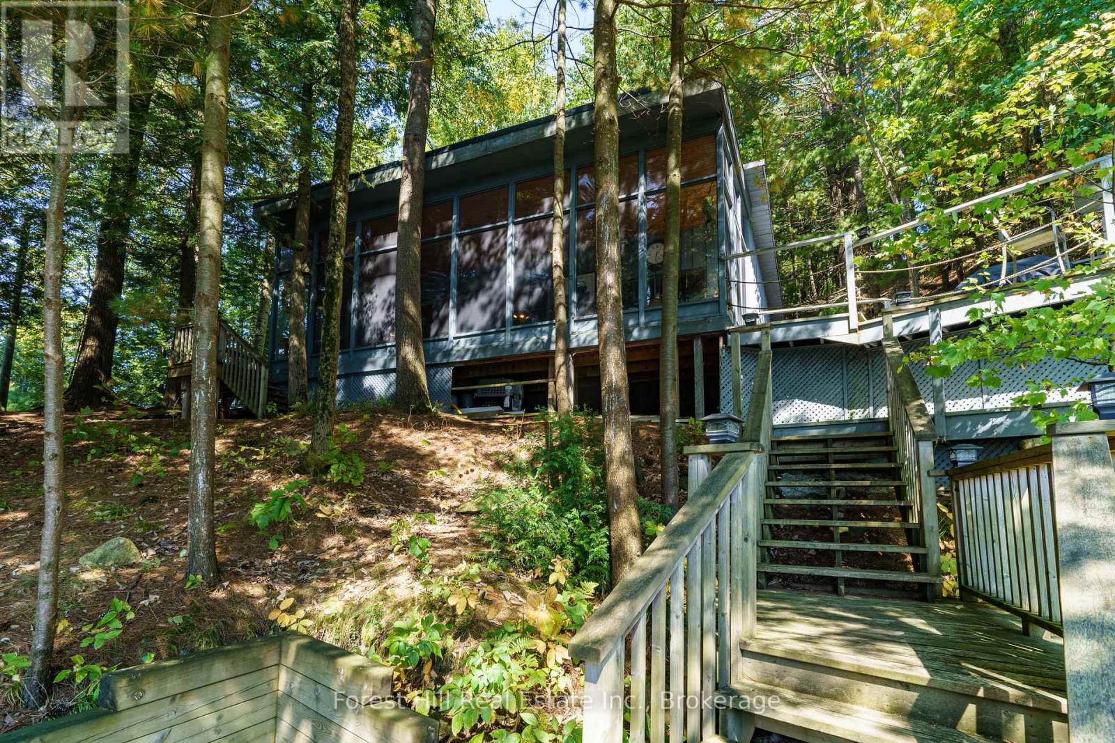 29sl4 Clifton Island, Muskoka Lakes (Watt), Ontario  P0G 1G0 - Photo 13 - X12144484
