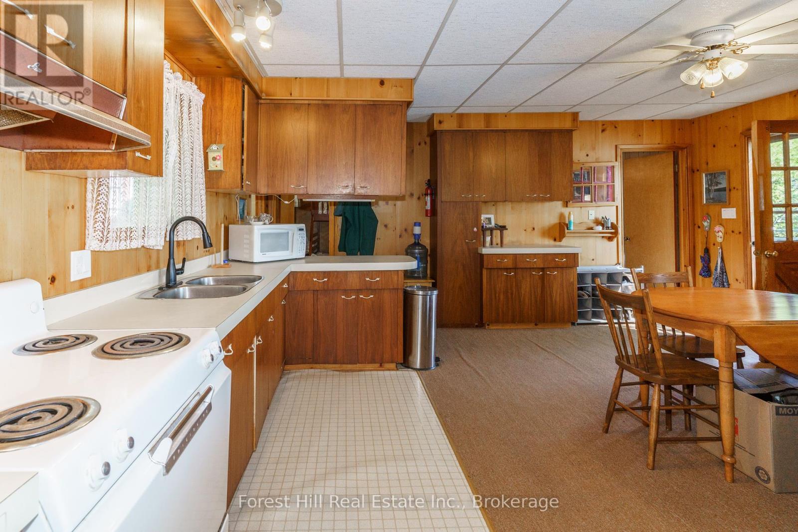29sl4 Clifton Island, Muskoka Lakes (Watt), Ontario  P0G 1G0 - Photo 30 - X12144484