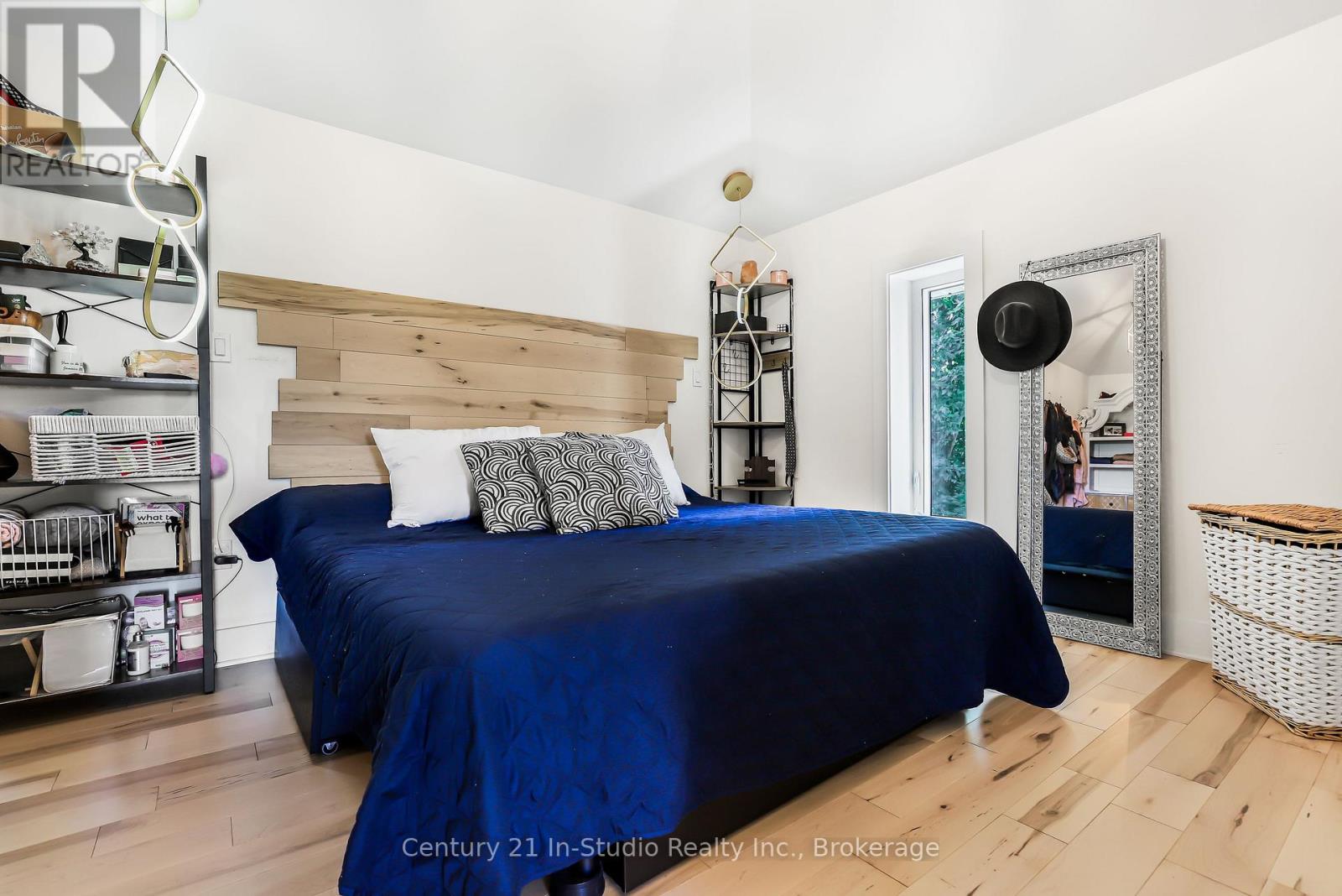 282 Elsinore Road, South Bruce Peninsula, Ontario  N0H 1A0 - Photo 38 - X12144486