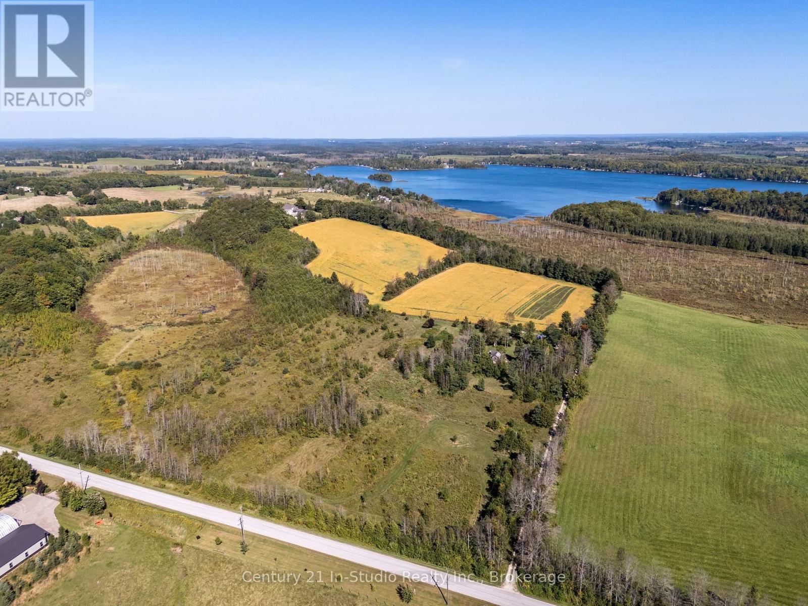 282 Elsinore Road, South Bruce Peninsula, Ontario  N0H 1A0 - Photo 9 - X12144486